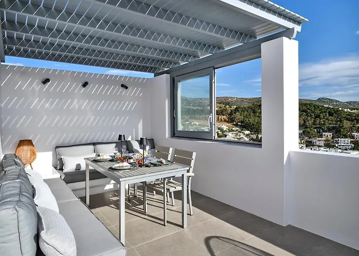 וילה Lefkes Breeze